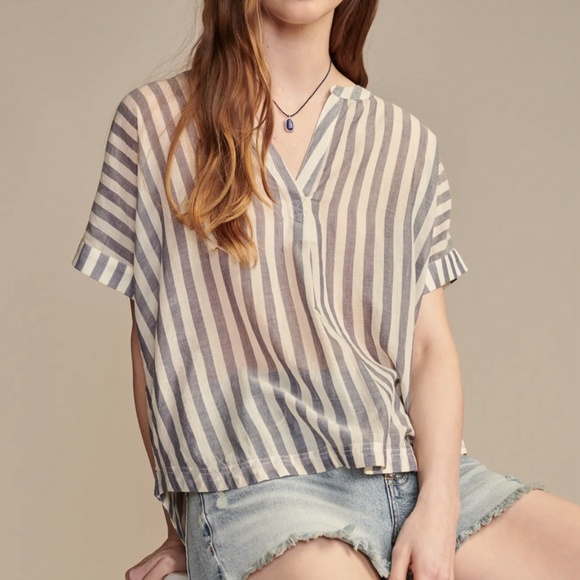 Lucky Brand Blue Stripe Split V-Neck Short Sleeve Camp Shirt Popover Top Sz M - Picture 1 of 10